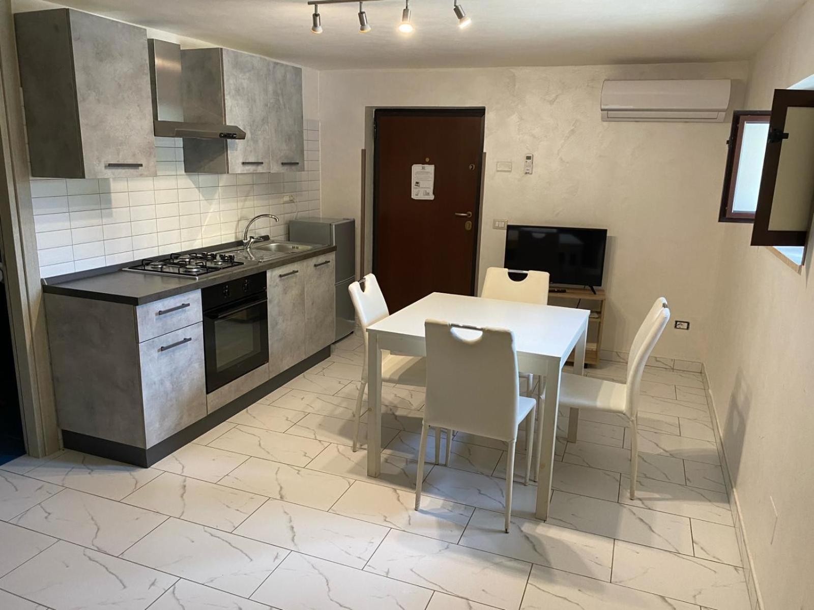 A Casa Di Laura B&B Apartments 坎帕尼亚 外观 照片