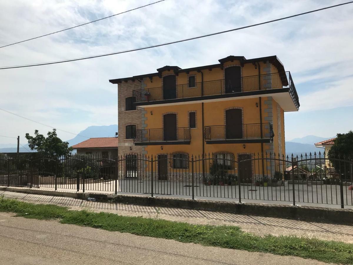 A Casa Di Laura B&B Apartments 坎帕尼亚 外观 照片
